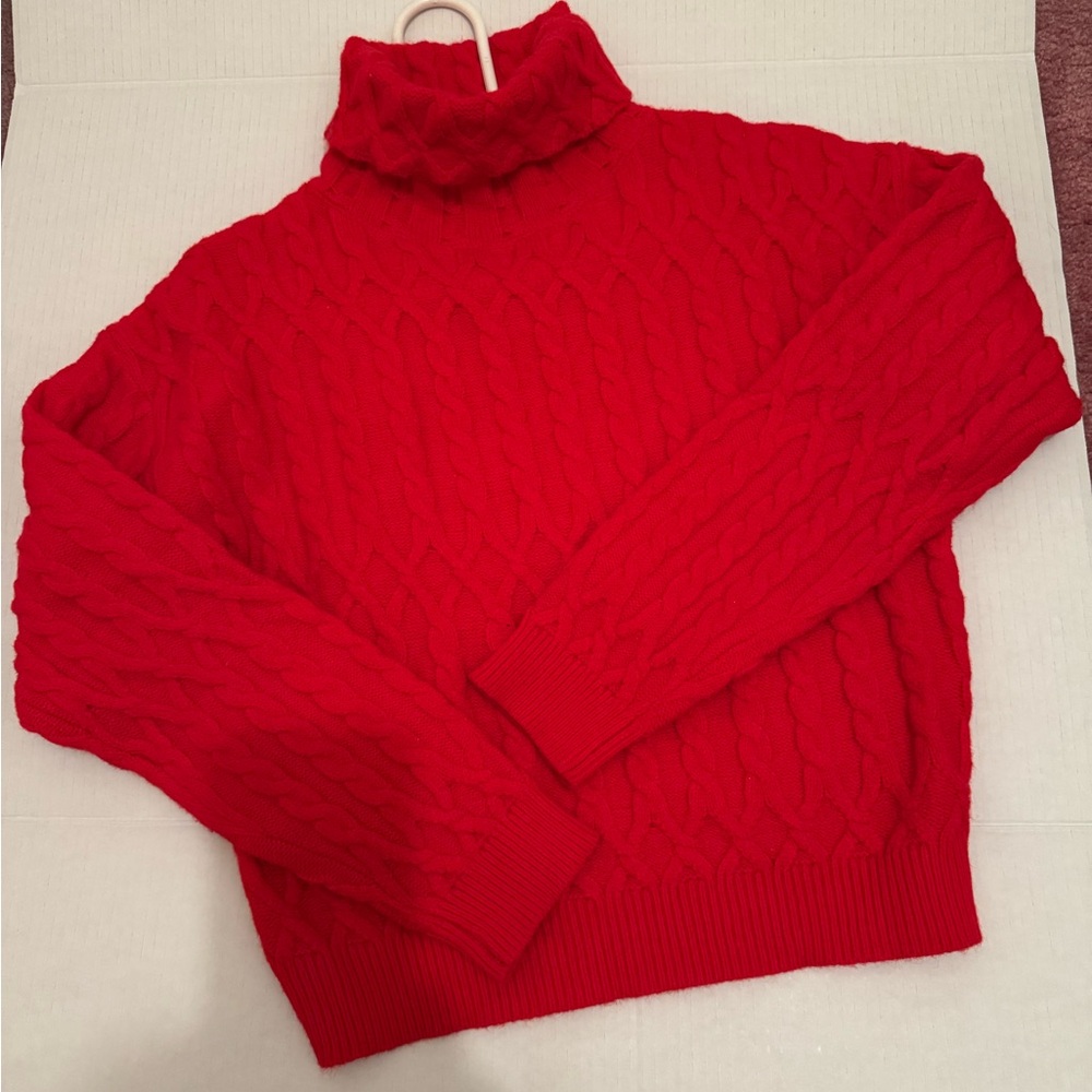 Women’s RED turtleneck sweater. Ribbed design, soft, size small. Like new.